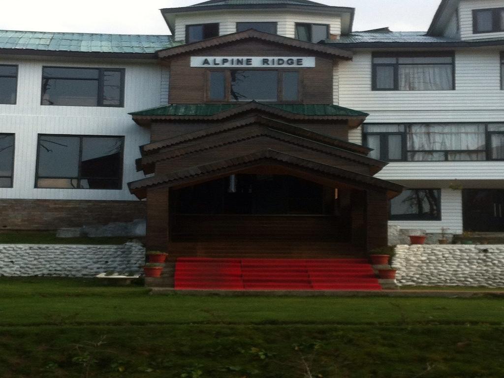 Hotel Alpine Ridge Gulmarg Exterior photo